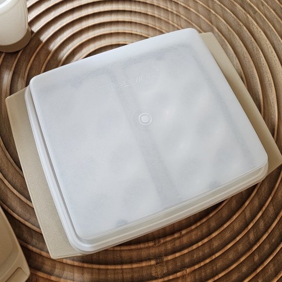 Tupperware Vintage Kitchenware Bundle - Picture 7 of 16